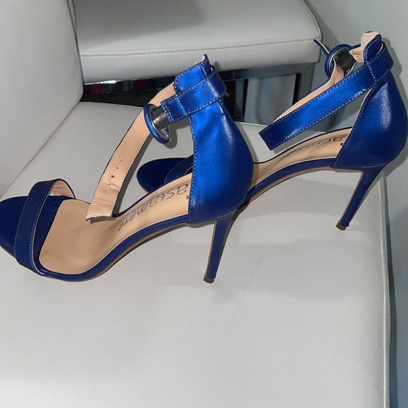 High heel sandal - Picture 5 of 7